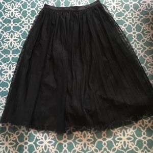 Bebe tulle black skirt!